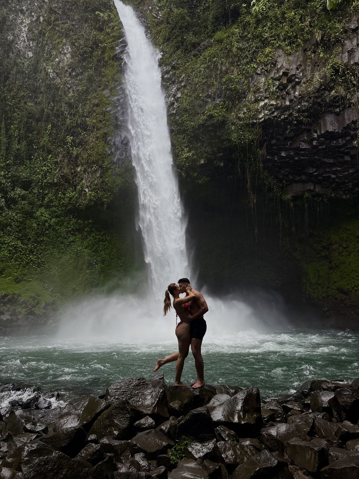 Couple embracing in the Philippines
